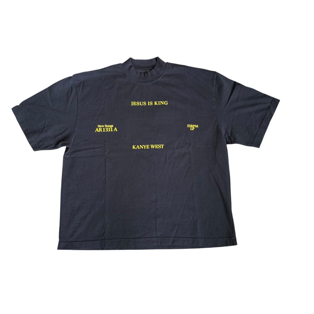 Kanye Ye West Jesus Is King Vinyl II T-Shirt Mens Medium